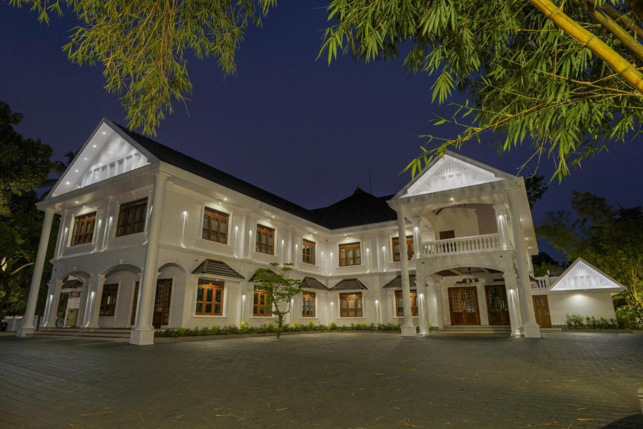 Hotel Heritage Plaza Kottayam Eksteriør bilde