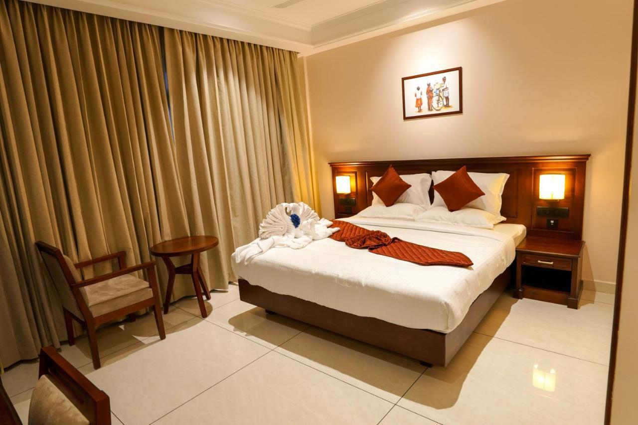 Hotel Heritage Plaza Kottayam Eksteriør bilde