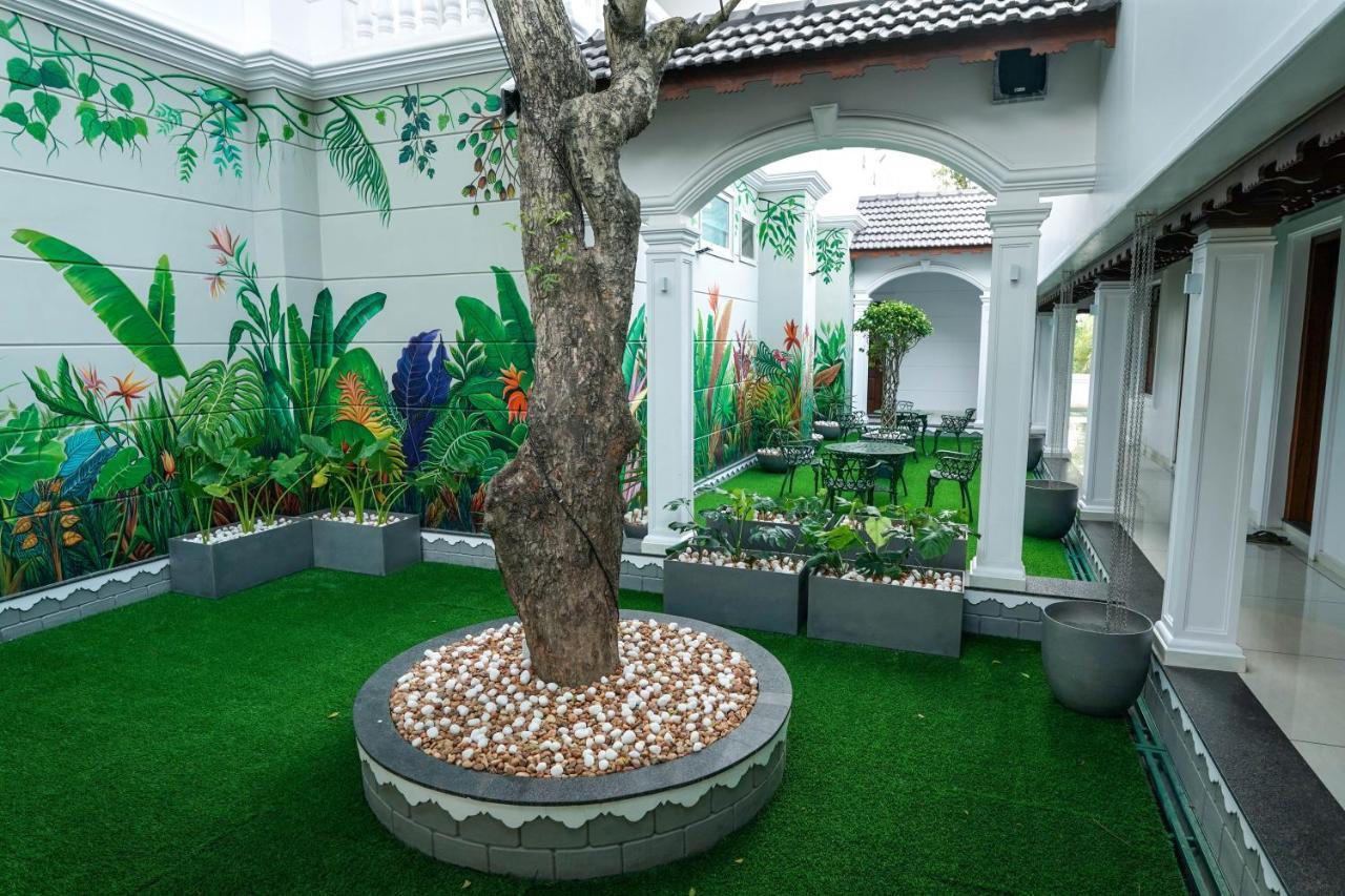 Hotel Heritage Plaza Kottayam Eksteriør bilde