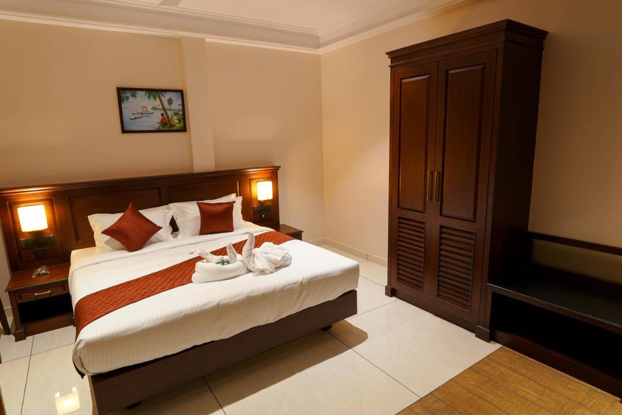 Hotel Heritage Plaza Kottayam Eksteriør bilde